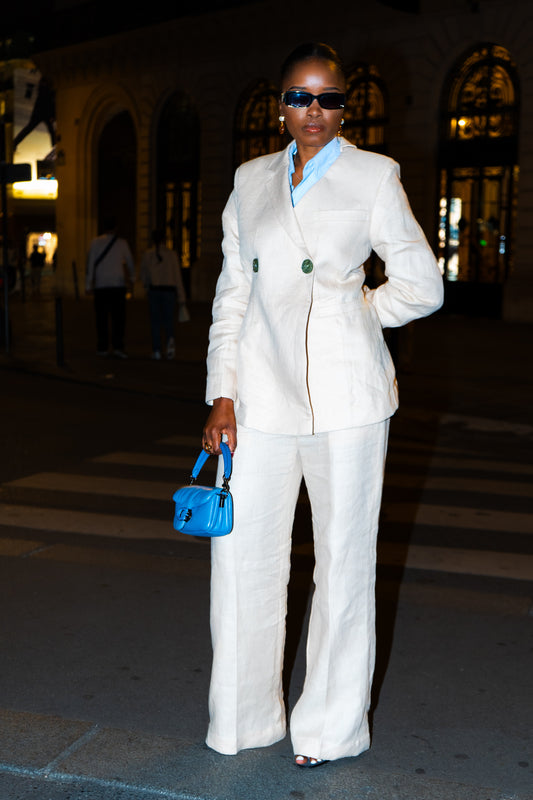 Tailleur croisé en Lin à boutons en Pierre de MBIGOU